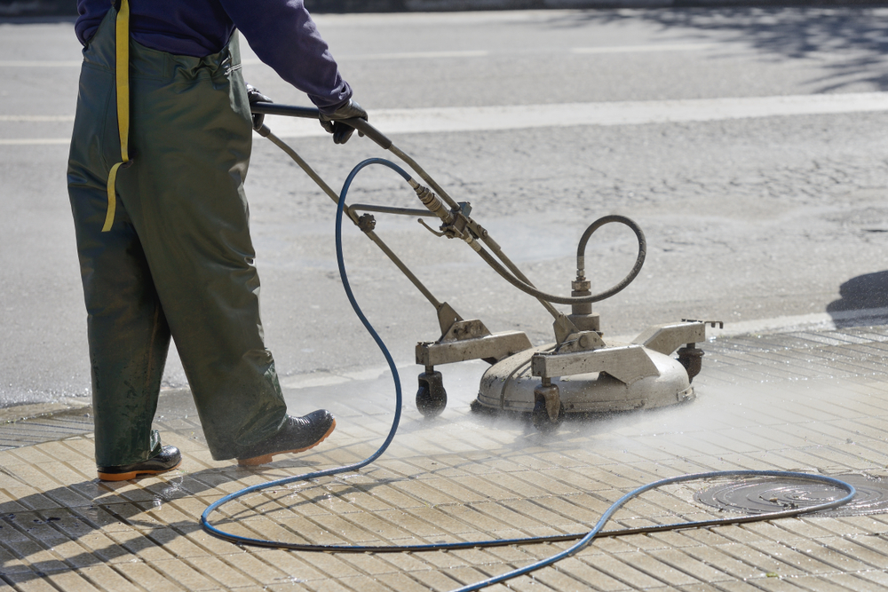 Bezuz-Landscaping-and-Design-Commercial-Cleanup-1